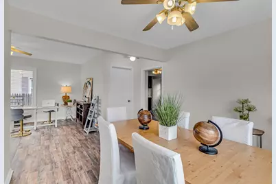 2605 Wildwood Avenue, Jackson, MI 49202 - Photo 9