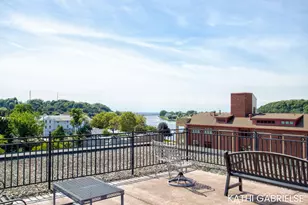 11 S 1st St, Grand Haven, MI 49417 - Photo 5