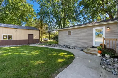 7842 Main Street, Newaygo, MI 49337 - Photo 33