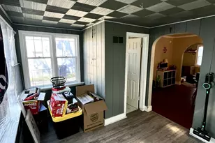738 Washington Ave, Holland, MI 49423 - Photo 9
