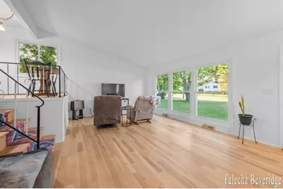 1624 W Giles Road, Muskegon, MI 49445 - Photo 9