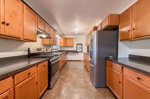 401 Sheldon St, Dowagiac, MI 49047 - Photo 7