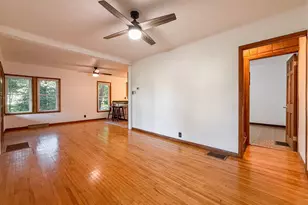 401 Sheldon St, Dowagiac, MI 49047 - Photo 15