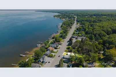 5401 W Houghton Lake Drive, Houghton Lake, MI 48629 - Photo 5