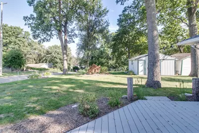290 N 30th Street, Springfield, MI 49037 - Photo 21