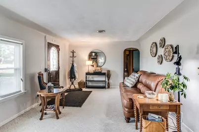 290 N 30th Street, Springfield, MI 49037 - Photo 5