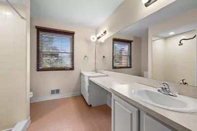 38636 Rutgers Drive, Farmington Hills, MI 48167 - Photo 25