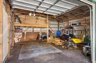 10262 Burgess Rd, Charlevoix, MI 49720 - Photo 23