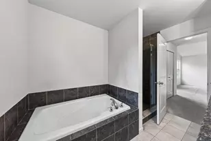 10650 Scarlet Oak Dr, Ypsilanti, MI 48198 - Photo 43
