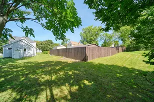 1301 Deyo St, Jackson, MI 49201 - Photo 31