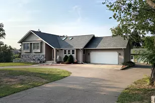1055 Miller, Plainwell, MI 49080 - Photo 3