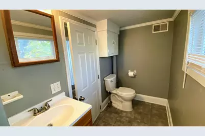 818 Alpine Avenue NW, Grand Rapids, MI 49504 - Photo 19
