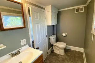 818 Alpine Ave NW, Grand Rapids, MI 49504 - Photo 19