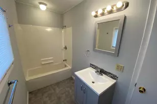 818 Alpine Ave NW, Grand Rapids, MI 49504 - Photo 13