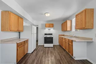 1008 Baxter St SE, Grand Rapids, MI 49506 - Photo 5