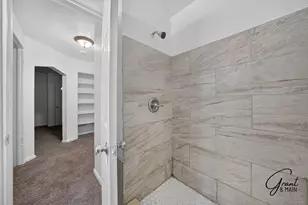 20101 Hickory St, Detroit, MI 48205 - Photo 5