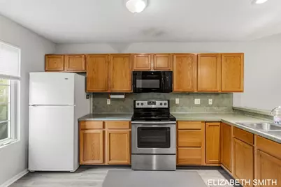 434 Lincoln Ridge Drive #14, Holland, MI 49423 - Photo 5