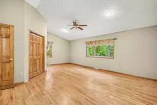 10592 Osborn St, Grand Haven, MI 49417 - Photo 17