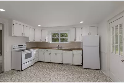 2836 Knapp Street NE, Grand Rapids, MI 49525 - Photo 11