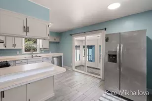850 Upton Ave, Springfield, MI 49037 - Photo 19