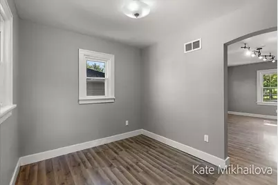 850 Upton Avenue, Springfield, MI 49037 - Photo 17