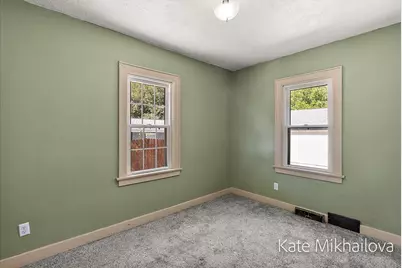 850 Upton Avenue, Springfield, MI 49037 - Photo 29