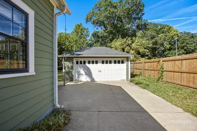 439 Lyon Street NE, Grand Rapids, MI 49503 - Photo 33