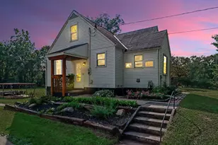 214 Shriner St, Hastings, MI 49058 - Photo 1