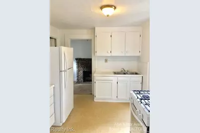 627 N Adams, Ypsilanti, MI 48197 - Photo 9