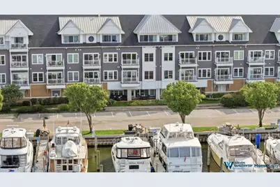 917 W Savidge Street #39, Spring Lake, MI 49456 - Photo 37
