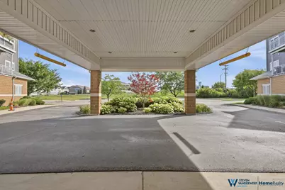 917 W Savidge Street #39, Spring Lake, MI 49456 - Photo 33
