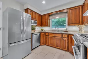 1601 Peach St, Ann Arbor, MI 48105 - Photo 17