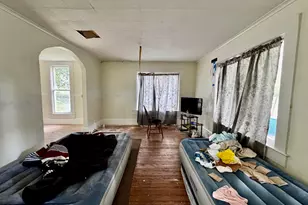 609 N Ionia St, Albion, MI 49224 - Photo 3