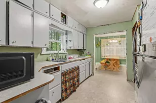 3792 E Pontaluna Rd, Fruitport, MI 49415 - Photo 9