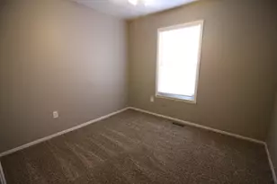 15756 Woodmont St, Romulus, MI 48174 - Photo 9