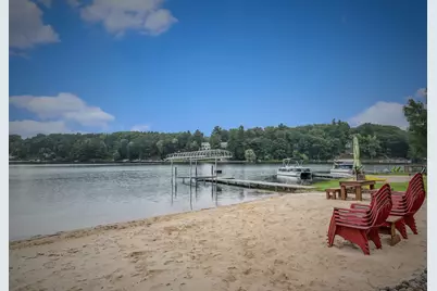 12375 Woodland Park Drive NE, Belding, MI 48809 - Photo 9
