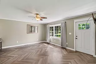 5227 Hoag Rd, Battle Creek, MI 49015 - Photo 3