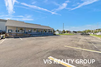 135 Wharfside #135, Grand Haven, MI 49417 - Photo 13