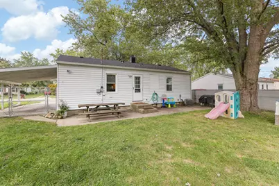 410 April Lane, Adrian, MI 49221 - Photo 3
