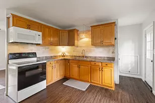 410 April Ln, Adrian, MI 49221 - Photo 13