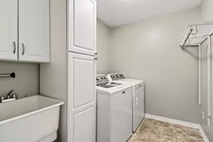 39138 Casimira Ave, Sterling Heights, MI 48313 - Photo 13