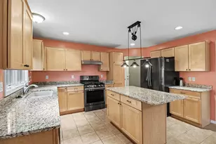 39138 Casimira Ave, Sterling Heights, MI 48313 - Photo 7