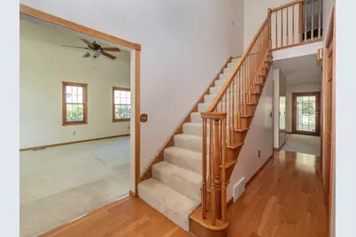 425 Walden Drive, Otsego, MI 49078 - Photo 7