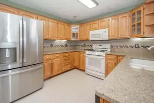 425 Walden Dr, Otsego, MI 49078 - Photo 17