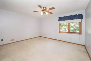 425 Walden Dr, Otsego, MI 49078 - Photo 27
