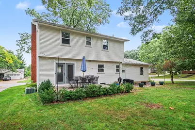 2623 Valley Avenue NW, Grand Rapids, MI 49544 - Photo 23