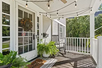 125 W Main Avenue, Zeeland, MI 49464 - Photo 5