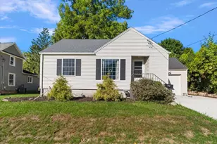 712 N Hanover St, Hastings, MI 49058 - Photo 1