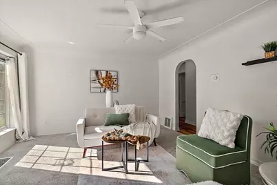 712 N Hanover Street, Hastings, MI 49058 - Photo 5