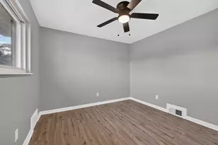36126 Florane St, Westland, MI 48186 - Photo 25